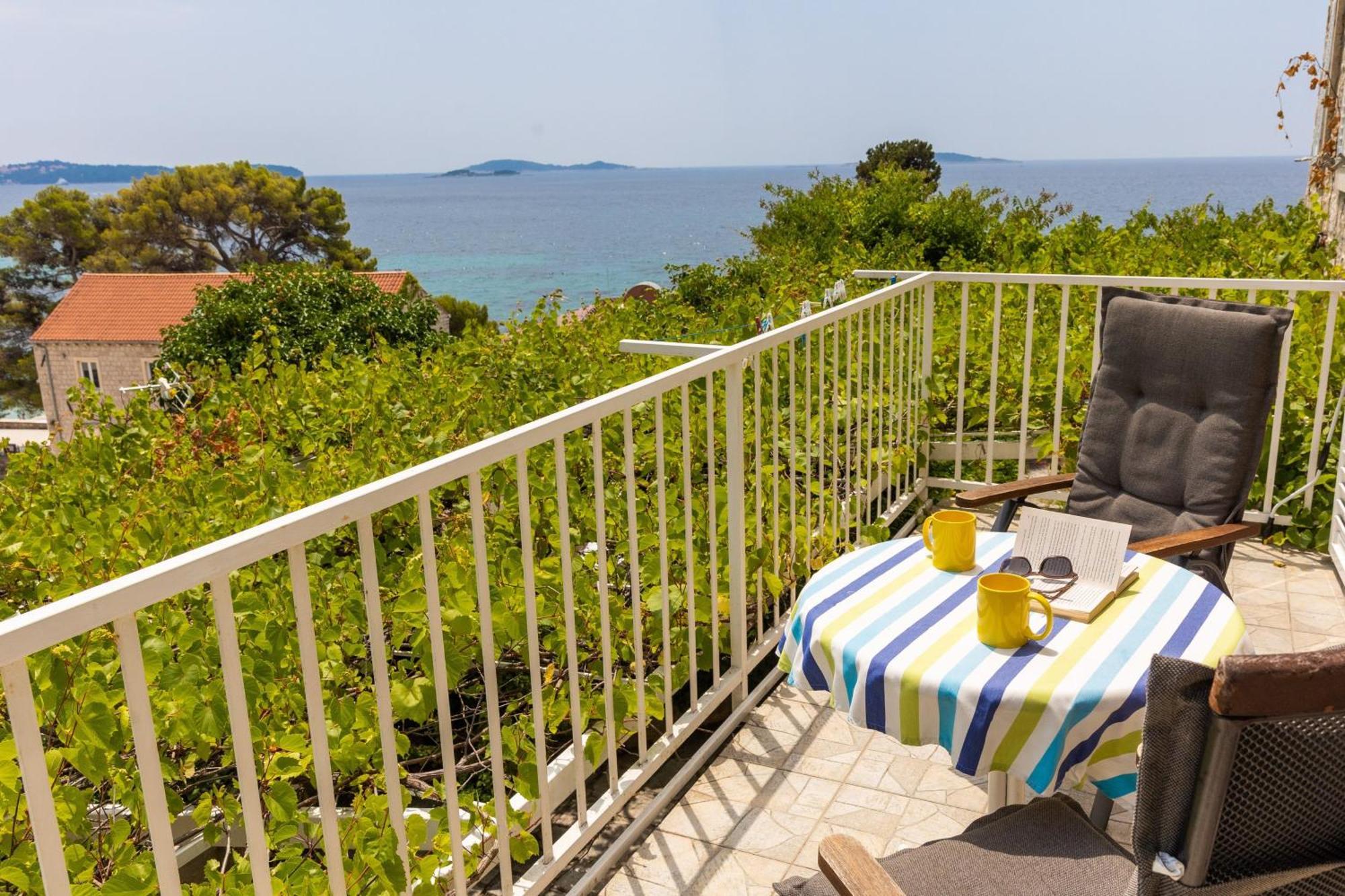 Apartments Mare Mlini Exterior photo