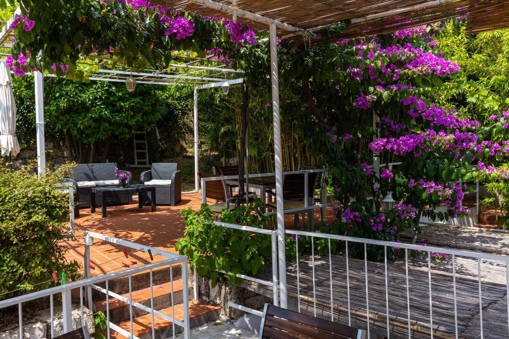 Apartments Mare Mlini Exterior photo